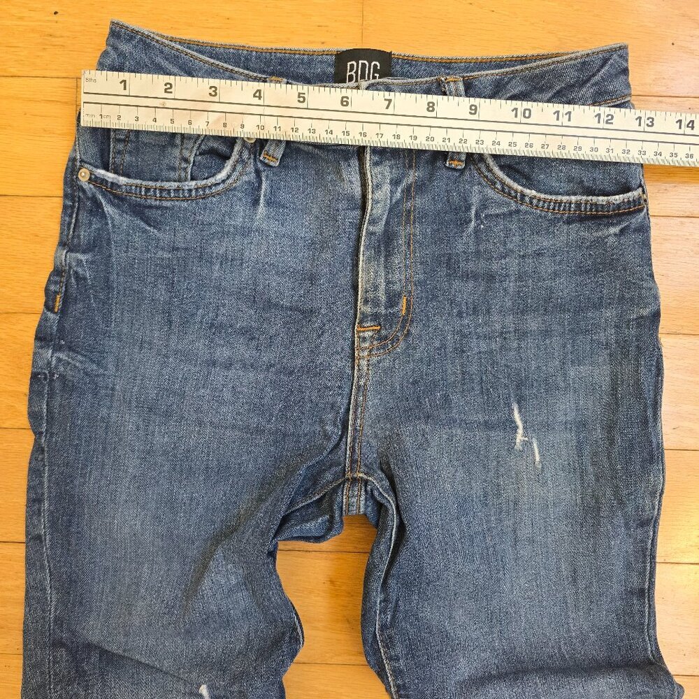 ​BDG | Twig medium wash denim high rise distressed skinny jeans | WMS 27" - Picture 4 of 9